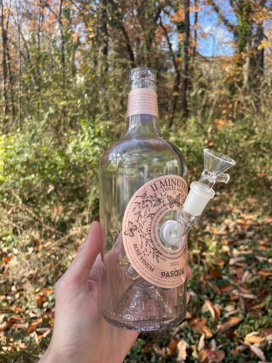 11 Minutes Rosé Water Pipe